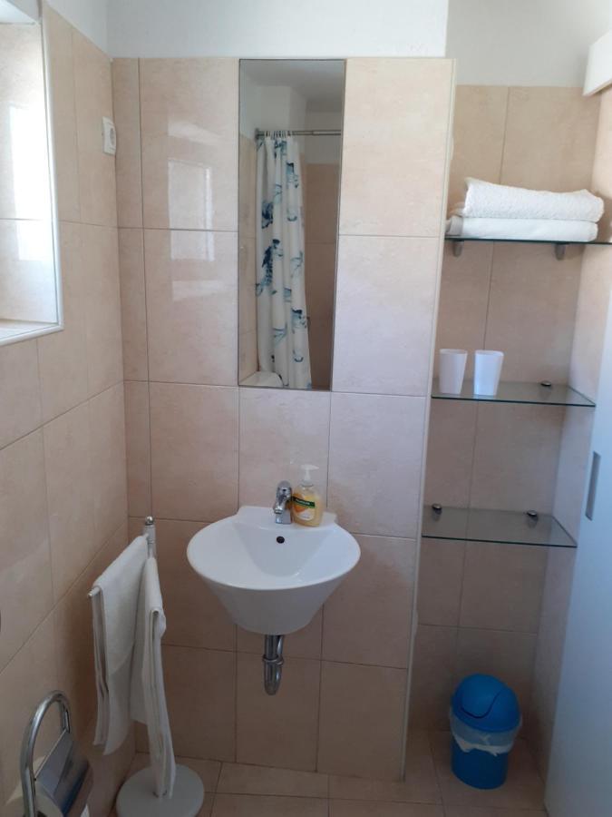 Apartment Zlata Rab Town Eksteriør billede